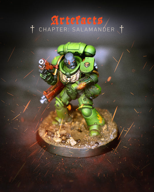 Warhammer 40K Salamanders Chapter Space Marine Miniature (Hand-Painted)